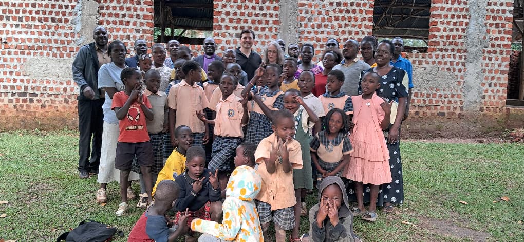 ROSAM community outreach with children and families